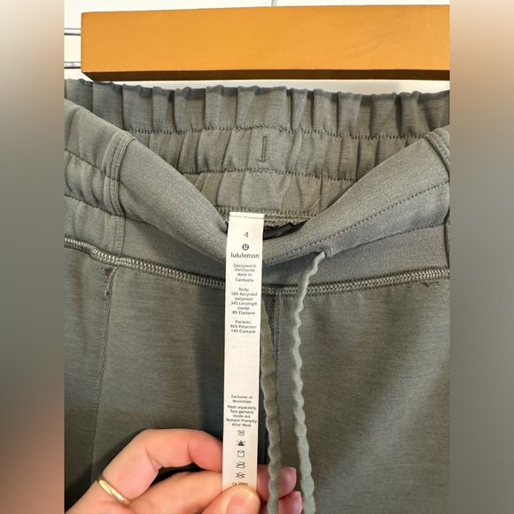 Lululemon Soft Ambitions High Rise Jogger, Grey Sage, size 4 - Picture 2 of 5